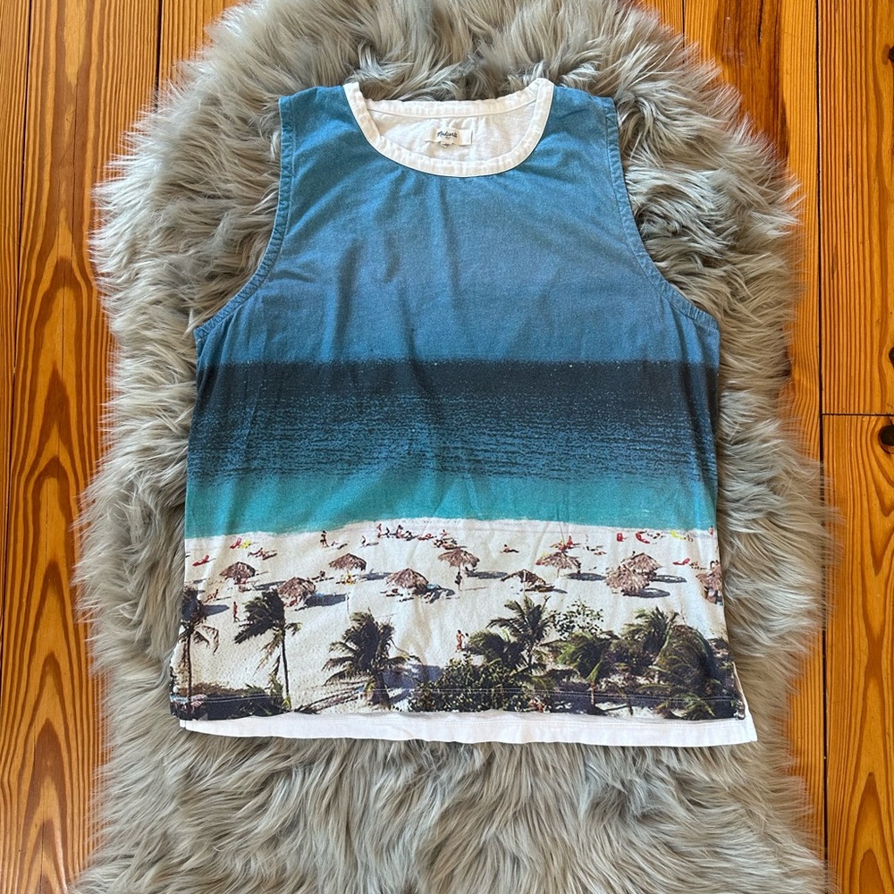 Beach Scene Muscle Tank - Picture 2 of 8
